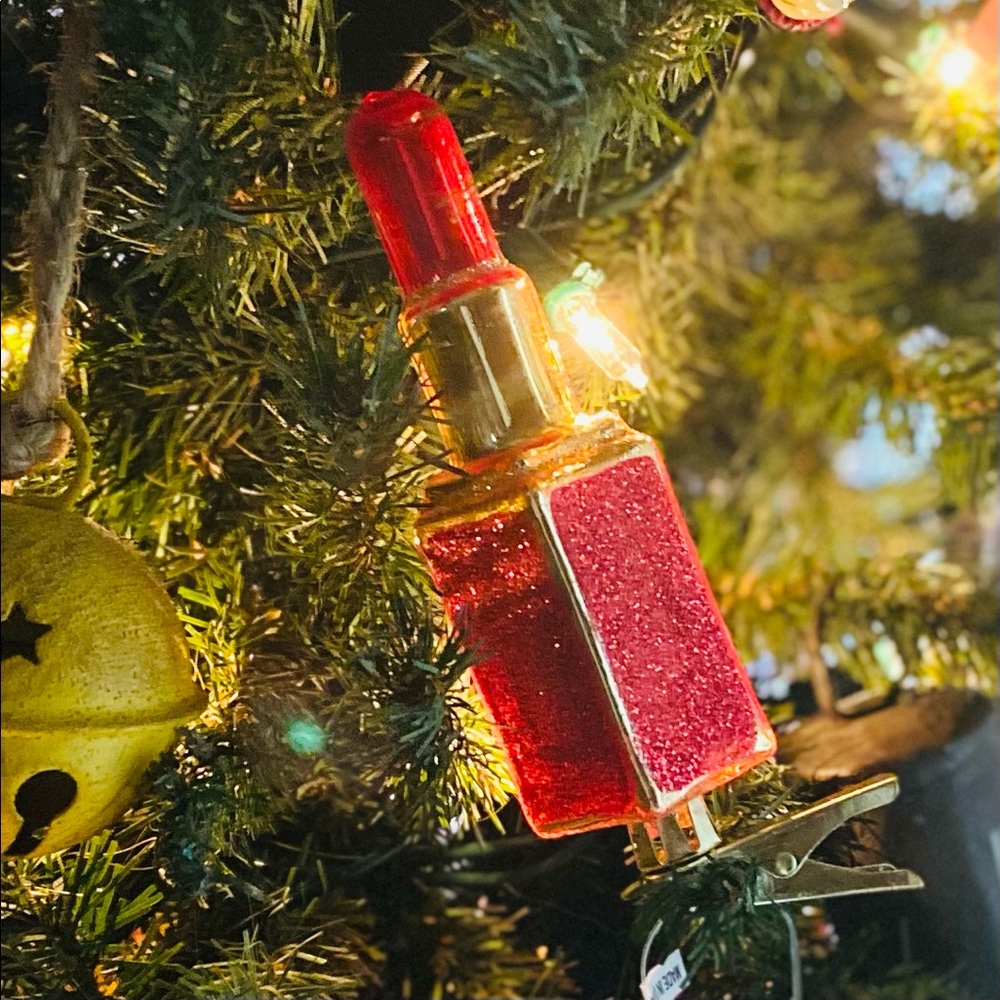 Christmas Ornament 🎄 LIPSTICK 💄 ORNAMENT New - Picture 2 of 5